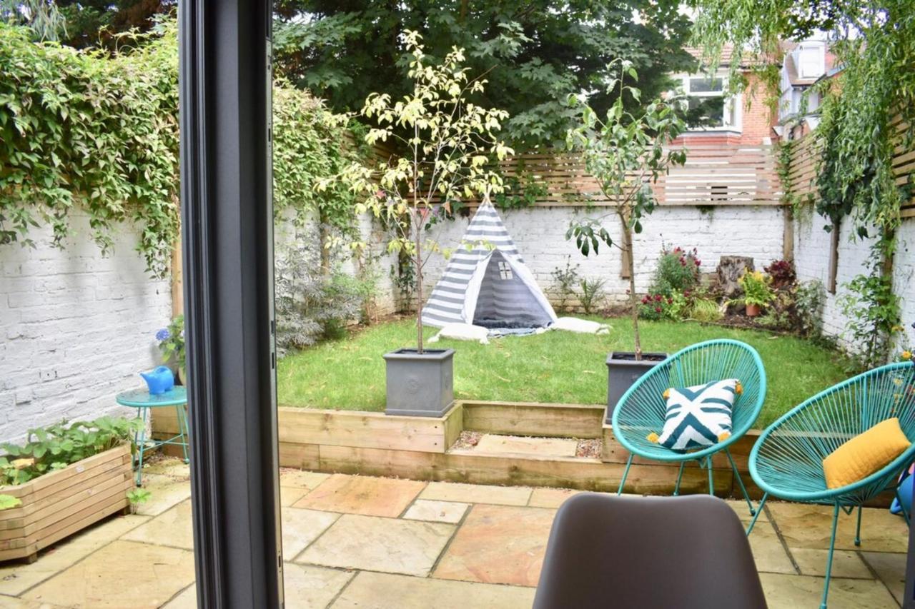 3 Bedroom Beautiful Hove Townhouse In Prime Location Extérieur photo